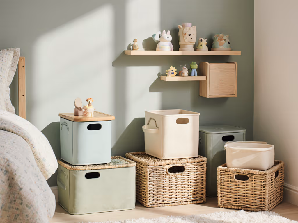 storage_solutions_for_small_toddler_bedrooms